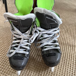 Black 2024 Bauer X-LS Hockey Skates Regular Width Size 1 (Used)