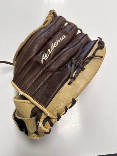 Akadema ProSoft Select Series RH Baseball Glove 13" (Used)
