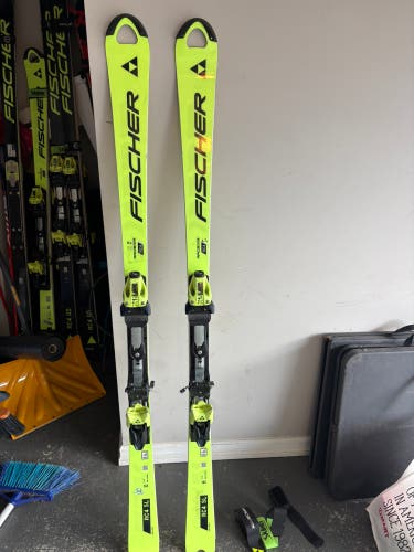 Fischer RC4 WC SL 165 cm Skis Max Din 18 (Used)