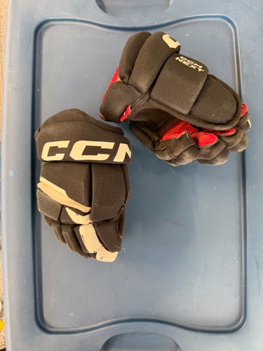 CCM Next Gloves 10" (Used)