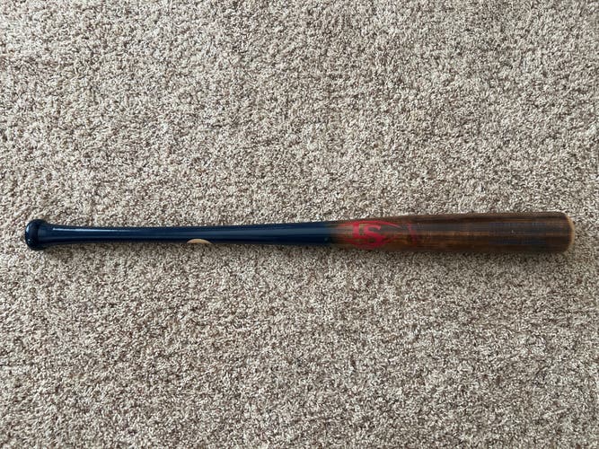 Louisville Slugger Bat (-3) 29 oz 32" (Used)