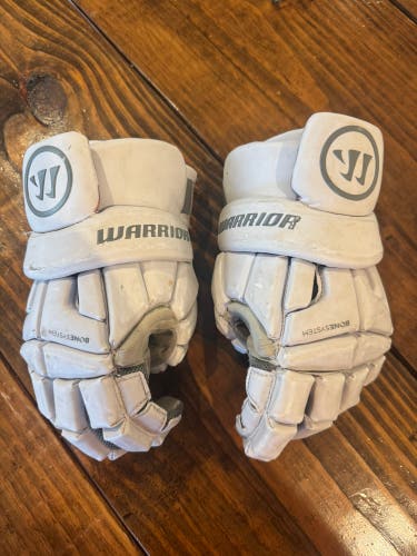 Warrior Burn Lacrosse Gloves (Used)