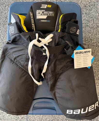 Junior Small Bauer Supreme 3S Hockey Pants (New)