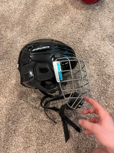 Large Bauer IMS 5.0 Helmet (Used)