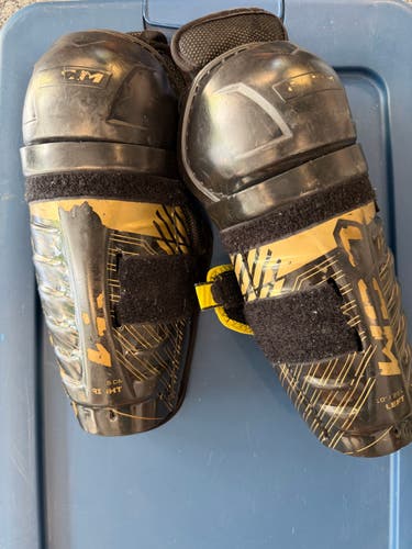 Youth CCM Tacks 10" Shin Pads (Used)