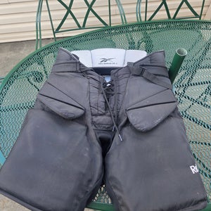 Senior Small Reebok HPG Hockey Goalie Pants (Used)