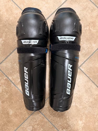 Intermediate Bauer X 14" Shin Pads (Used)