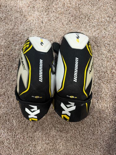 Senior Large Warrior Dynasty ax1 Elbow Pads (Used)