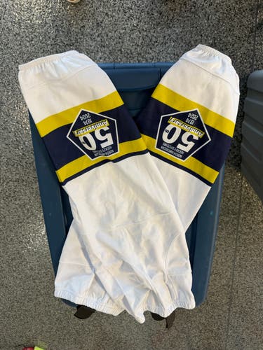 Youth Medium Socks