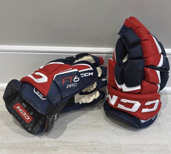 CCM JetSpeed FT6 Pro Gloves 13" (Used)