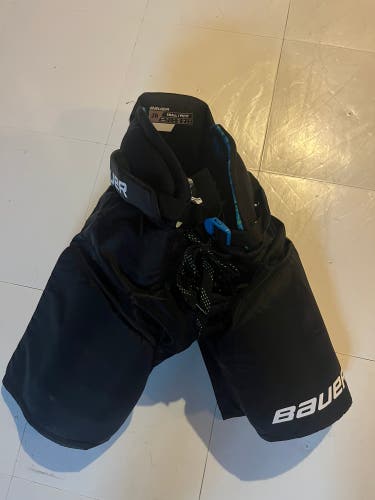 Junior Medium Bauer X Hockey Pants