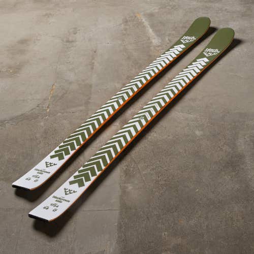 Men's Black Crows 173.4 cm All Mountain Sato Skis (New)