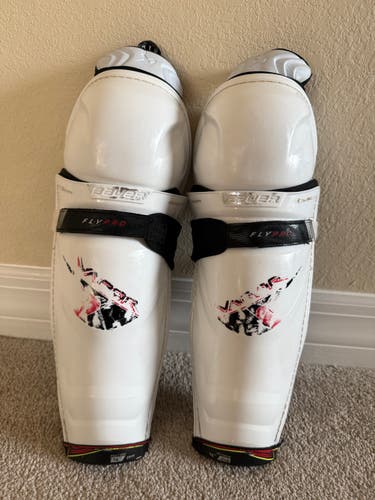 Bauer Vapor Flypro 14" Shin Pads (Used)