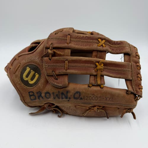Wilson A2000 XXL 12.5 Outfield Baseball Glove