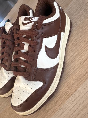 Brown Unisex Size M 7.0 (W 8.0) Adult Nike Air Force 1 Shoes (Used)