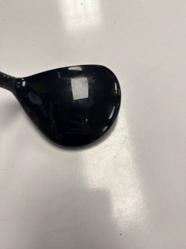 Titleist GT2 Right Handed Fairway Wood Stiff Flex 3 Wood Graphite Shaft (Used)