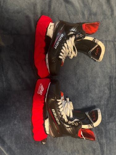 2023 Bauer Vapor X4 Hockey Skates 6 (Used)