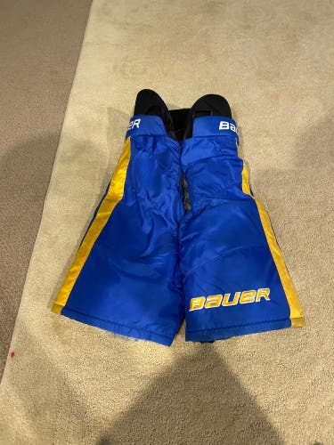 Men's Junior Medium Bauer Custom Pro Hockey Pants (Used)