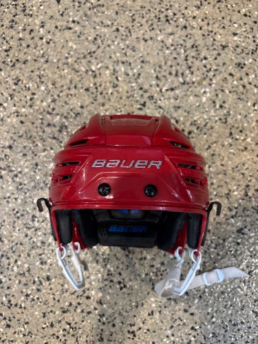 Medium Bauer Re-Akt 155 Helmet Pro Stock (Used)