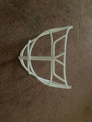 Senior CCM GFL Goalie Cage (Used)