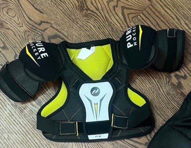Medium Youth Pure Hockey Shoulder Pads (Used)