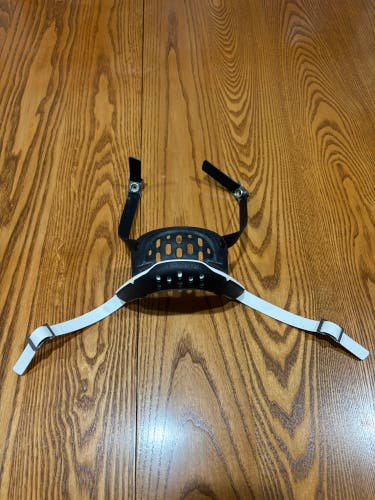 (Used) Jackal Jaw - lacrosse helmet chin strap