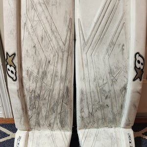 30" Brian's Iconik X Goalie Leg Pads (Used)