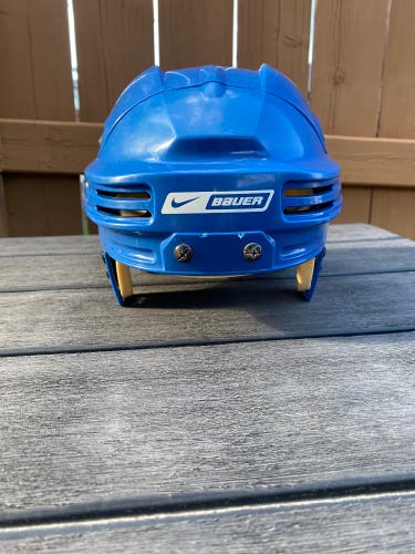 Large Nike Bauer 4500 Helmet (Used)
