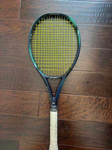 YONEX EZONE Tennis Racquet (Used)