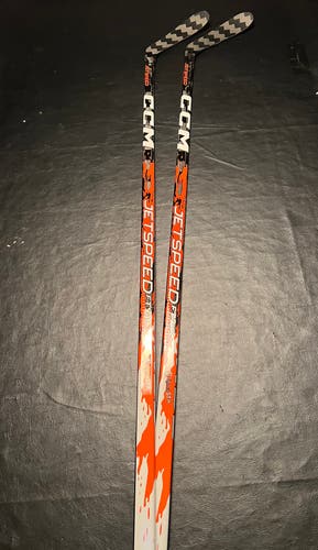 (2 Pack) Senior CCM JetSpeed FT9 Pro Right Handed Hockey Stick P28 Pro Stock (New)