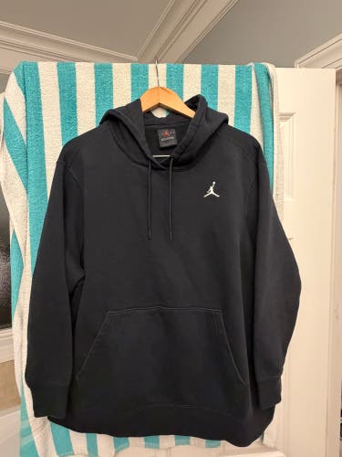 Black Men's XL Jordan Sweatshirt (Used)