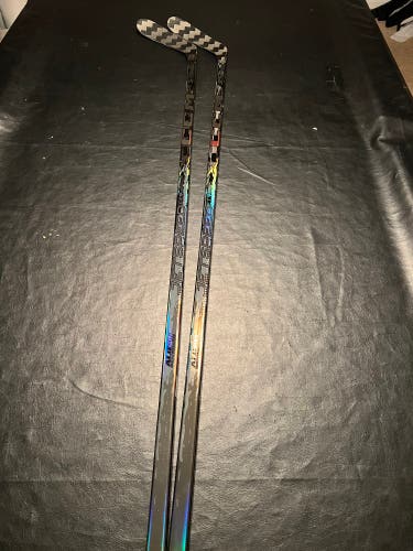 (2 Pack) Senior CCM JetSpeed FT9 Pro Left Hand Hockey Stick P28 75 Flex Pro Stock (New)