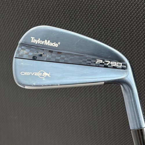 TAYLORMADE P790 RED BULL 4 IRON