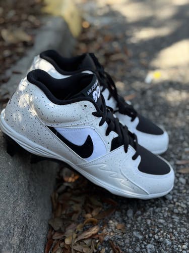 Nike Air Jordan Stadium 90 Low TD White Black Cleats men’s size 10.5 HQ0210-100