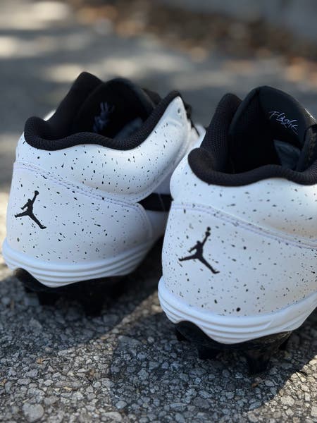 Men\'s Air Jordan Stadium 90 Low TD White Black Cleats HQ0210-100 Size 11, 12 New Jordan Stadium 90 Low TD Football Cleats White Black Men main image 4
