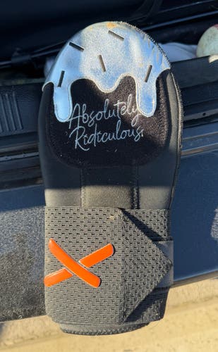 Black/Silver Aria Sliding Mitt
