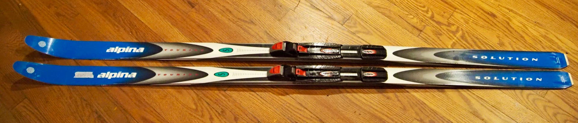 Classic Unisex Alpina Solution Touring Cross Country Skis With NNN Bindings (Used) 162