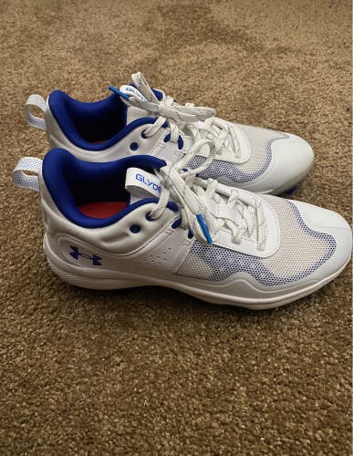 Size 6.5W Under Armour Glyde MT Women’s Softball Cleats