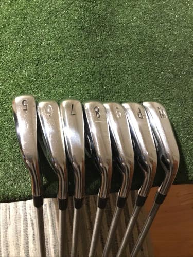 Titleist C16 Irons Set (5-PW-GW) Regular Pure SteelFiber i95 Graphite +1/2