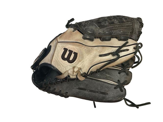 Used Wilson A1000 BB/SB Glove RH Throw White 12 1/2" 11859-S000032772
