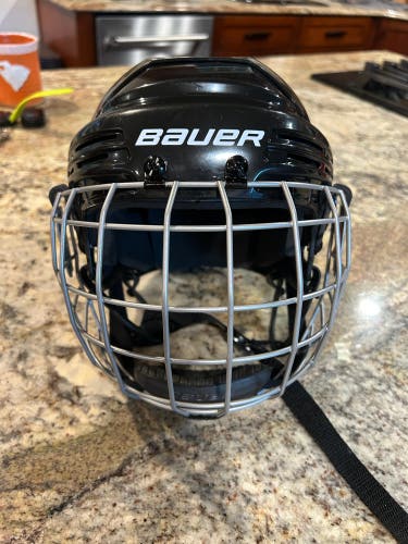 Bauer 2100 Helmet (Used)