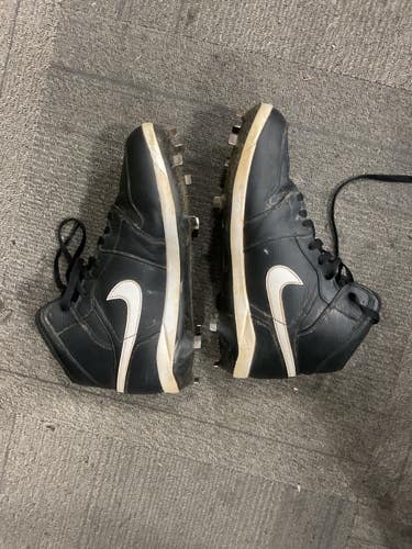 Used Nike Adult FB Cleats Black Senior 11.5 11614-S000241695