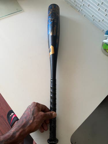 DeMarini Demarini uprising USSSA Certified Bat (-10) 17 oz 27" (Used)