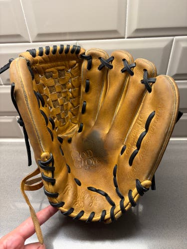 Rawlings Gold Glove Series RHT Baseball Glove 12.5" GGP502-11C (Used)