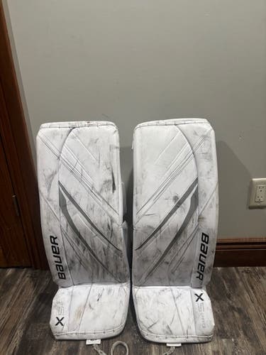 Bauer X5 Pro Goalie Leg Pads 29+