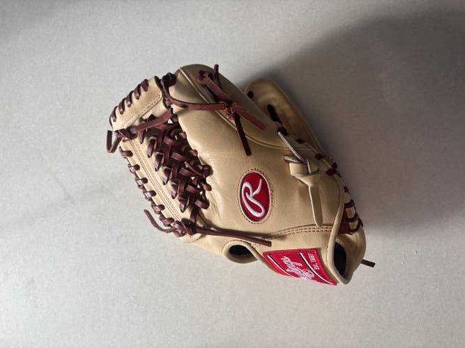Infield RH Rawlings Heart of the Hide pro205 Baseball Glove 11.75" (New)