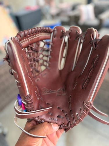 Wilson RH Pitcher's Baseball Glove 11.75" (New)
