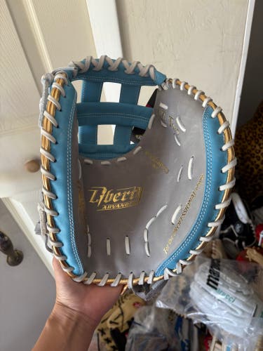 RH Softball Glove 34" (New) liberty advanced
