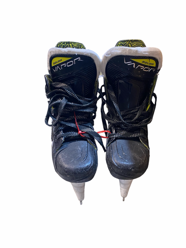 Used Bauer VAPOR Junior Hockey Skate Junior 01.5 11706-S000384581