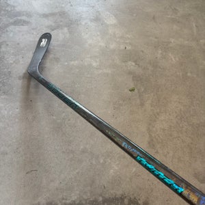 Intermediate Bauer Twitch Right Handed Hockey Stick P92 50 Flex (Used)